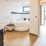 Four-bedroom In 別荘 *
